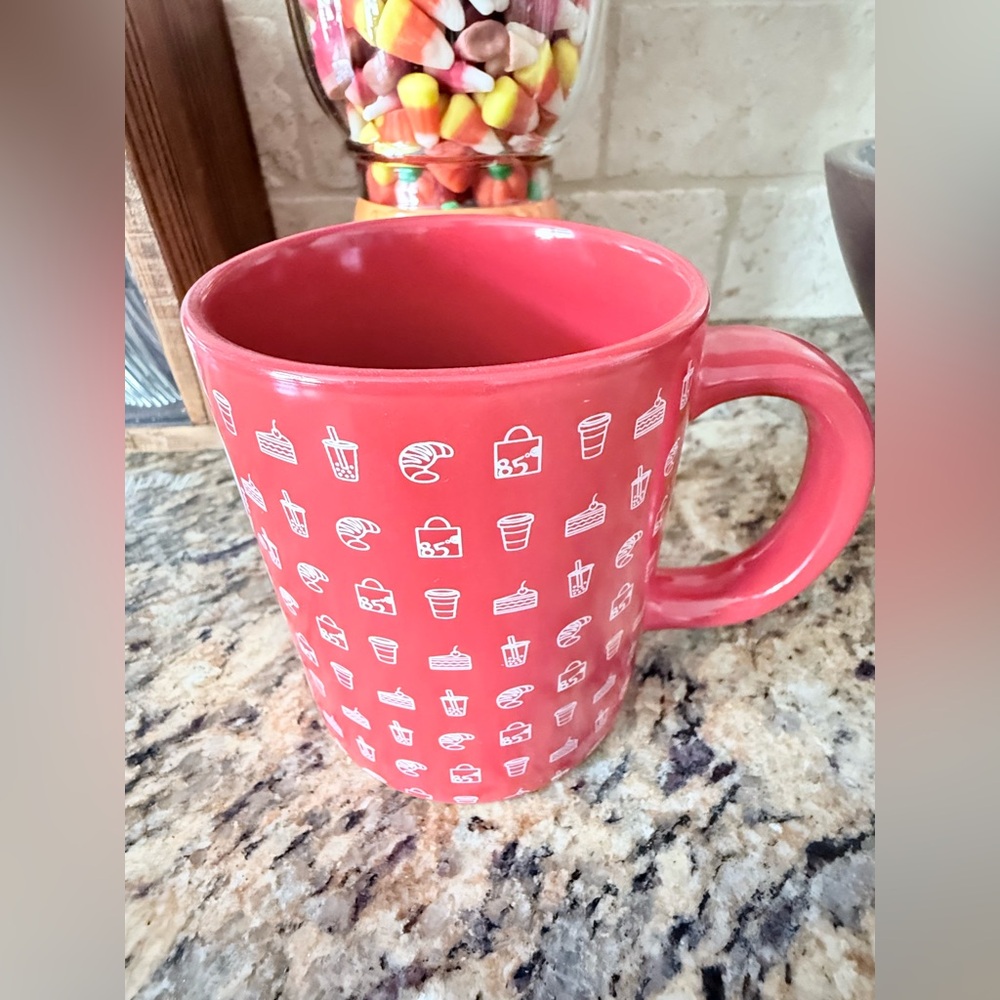 85 Degrees Bakery Cafe 12oz Red Coffee Ceramic Mug
